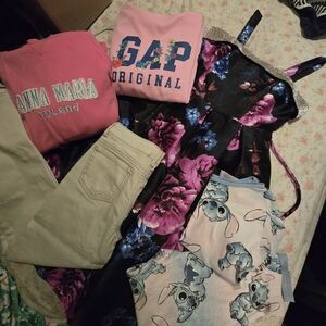 GAP Original Pink Logo Sweatshirt